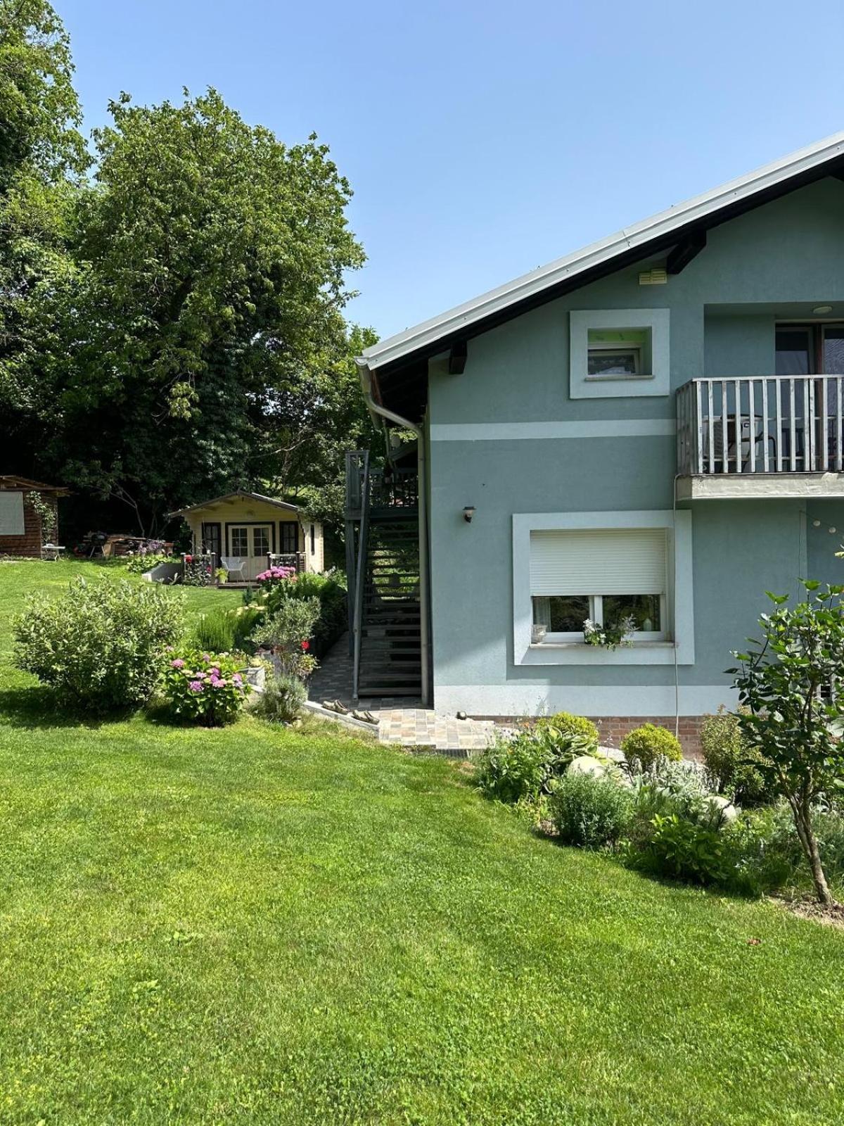 Apartamento Lizmari Podčetrtek Exterior foto
