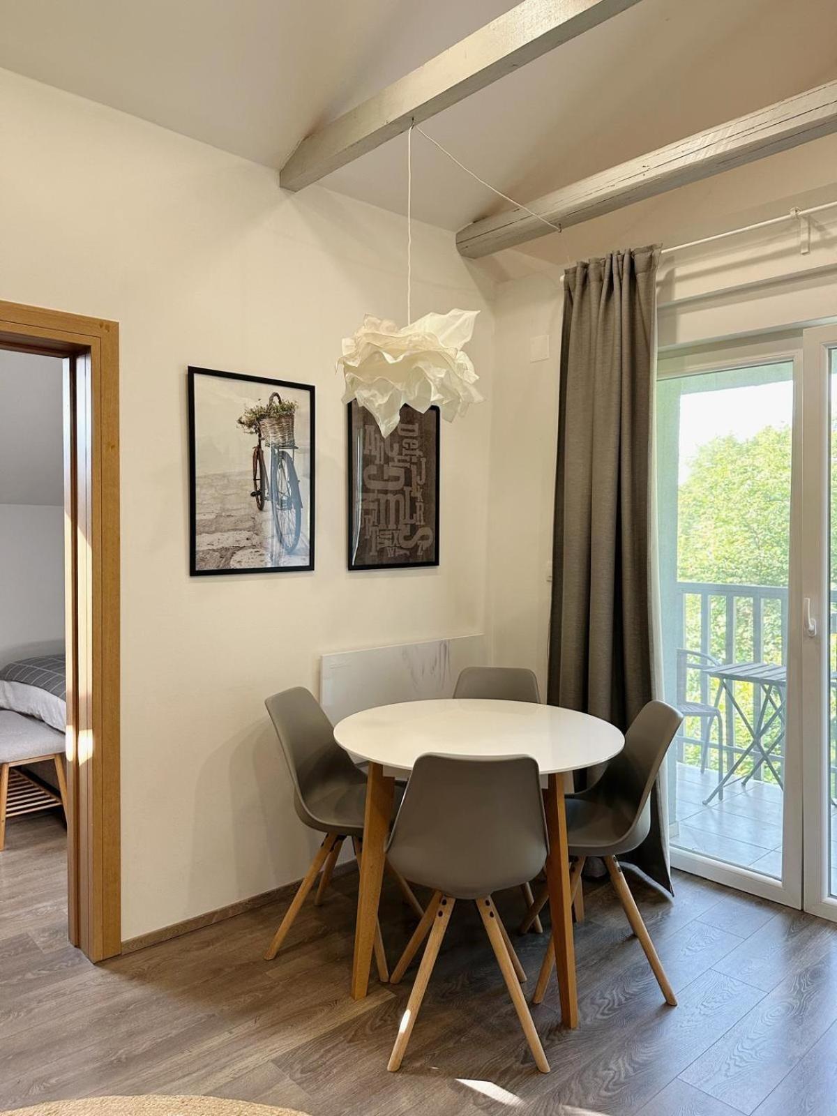 Apartamento Lizmari Podčetrtek Exterior foto